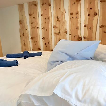 Newly Renovated Boutique Apartment เวียนนา ภายนอก รูปภาพ